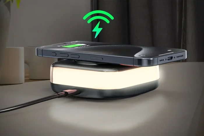 Can You Charge A Phone On A Lamp And Power Devices