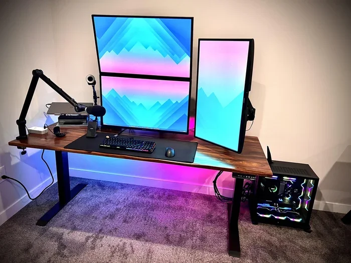 Can Any PC Support 3 Monitors for Ultimate Productivity